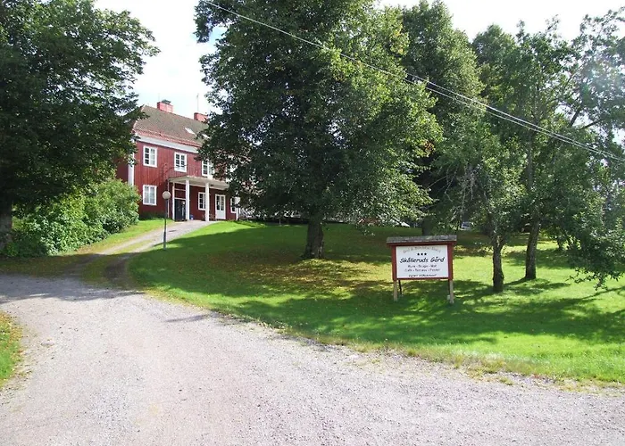 Skålleruds Gård