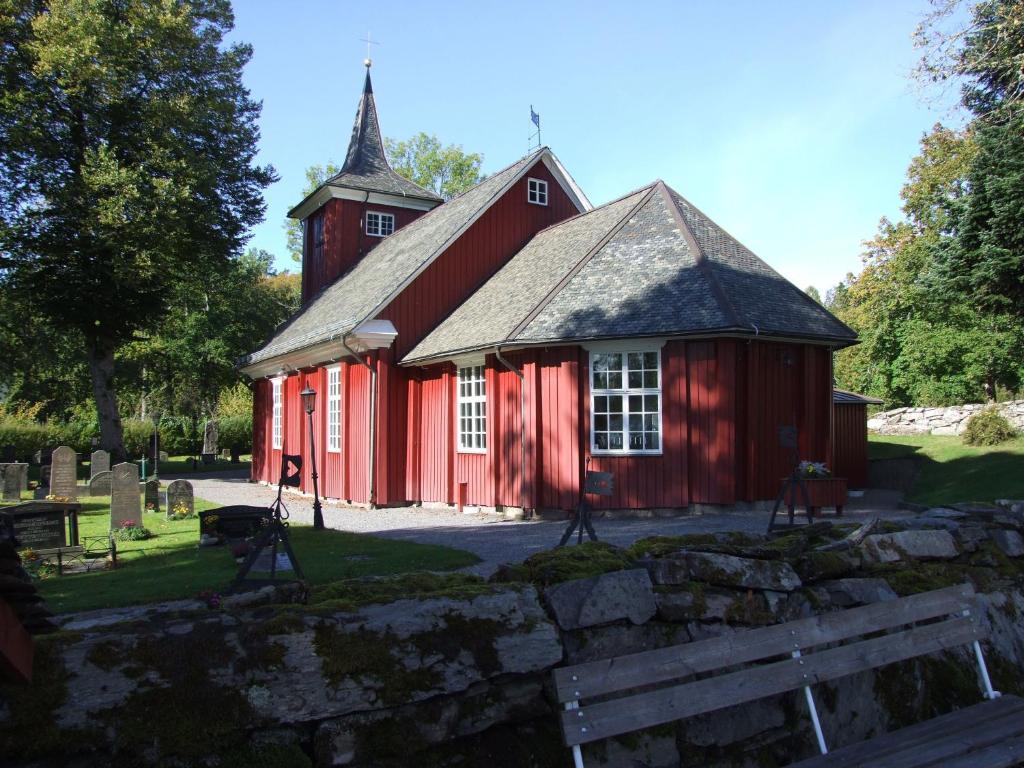 Bed & Breakfast Skålleruds Gård